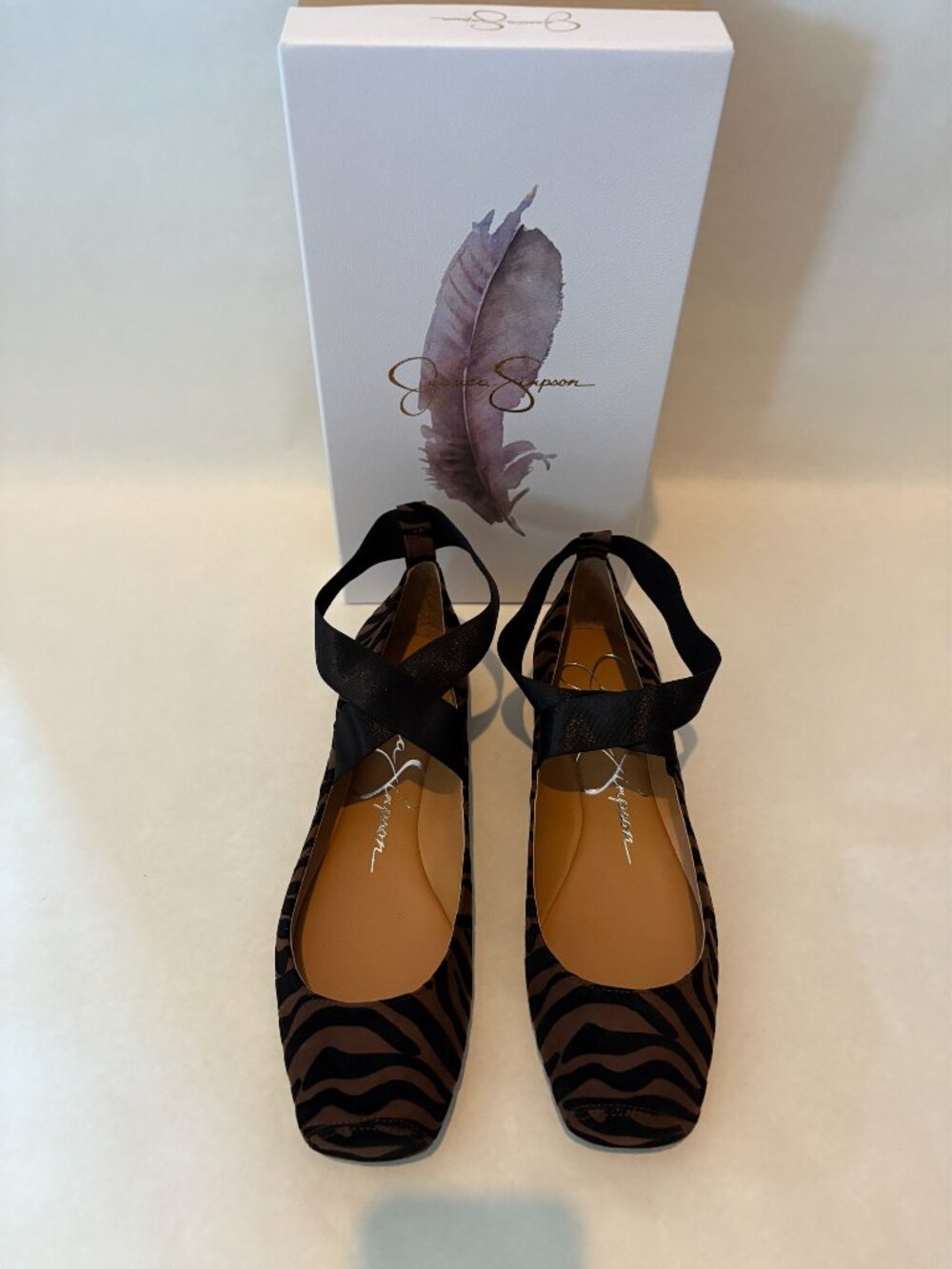New in Box Jessica Simpson Mandalaye Black Brown Ballet Flats Size 9 Ankle Strap